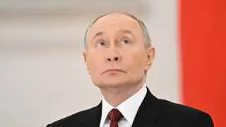 Владимир Путин сравнил текущую ситуацию с временами Великой Отечественной войны, заявил о необходимости консолидации тыла ради фронта, пообещал продолжение боевых действий и создание «зоны безопасности» на границе с Украиной, тогда как эксперты ожидают подготовку к новой волне частичной мобилизации.