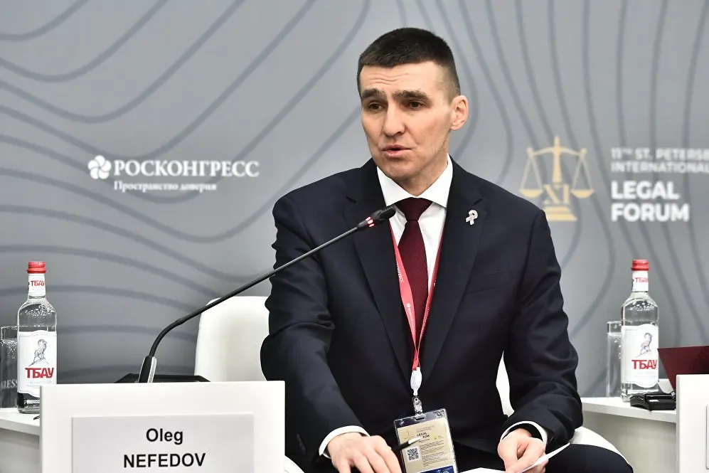 Высшая квалификационная коллегия судей 26 мая рассмотрит рекомендацию о назначении судьи Верховного суда Олега Нефедова на пост главы коллегии по гражданским делам. Нефедов известен рядом резонансных решений о признании организаций экстремистскими.