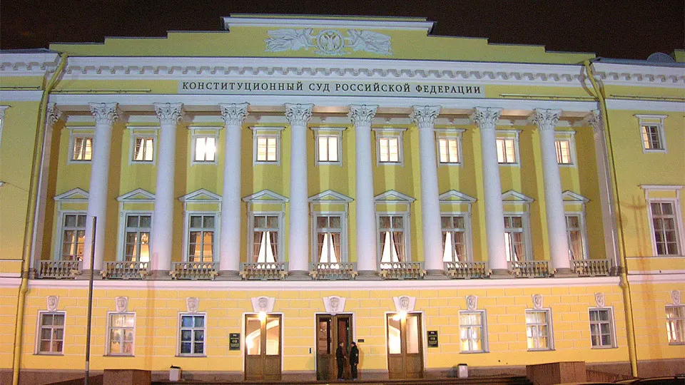 Глава Конституционного суда заявил, что антикоррупционные иски не должны подпадать под обычные сроки давности. Такие иски стали ключевым инструментом деприватизации и передачи активов государству — оценка переданных активов достигает порядка 6,5 трлн рублей.