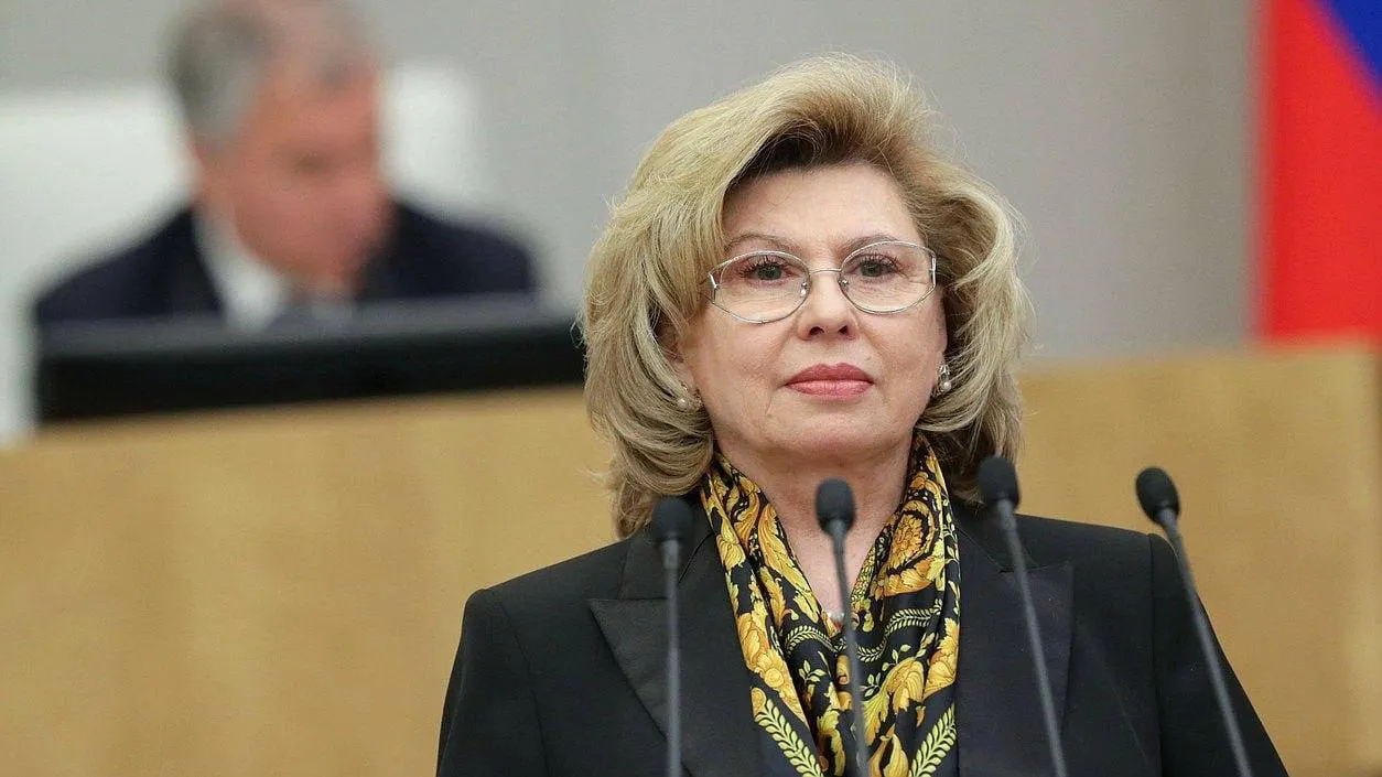 Москалькова проработала на посту омбудсмена десять лет. За это время роль института изменилась — акцент сместился в сторону соцподдержки участников «СВО». Сегодня Госдума планирует избрать её преемника.
