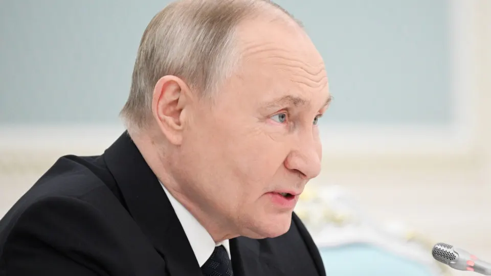 Власти ставят цель увеличить число иностранных студентов до полумиллиона к 2030‑му; одновременно фиксируют масштабную кампанию вербовки иностранцев и студентов в вооружённые силы.