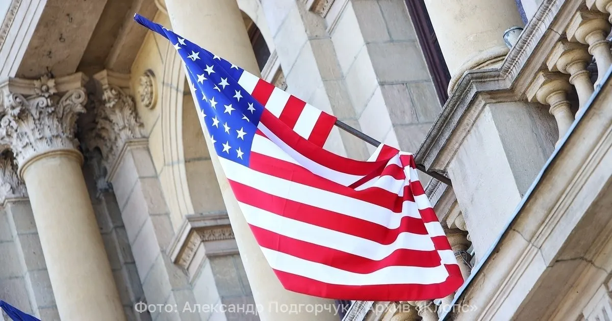 Президент США заявил о немедленном снятии морской блокады с Ирана и назвал дату подписания соглашения — 19 июня; Тегеран подтвердил подготовку меморандума, а Росавиация ограничила рейсы в Иран.