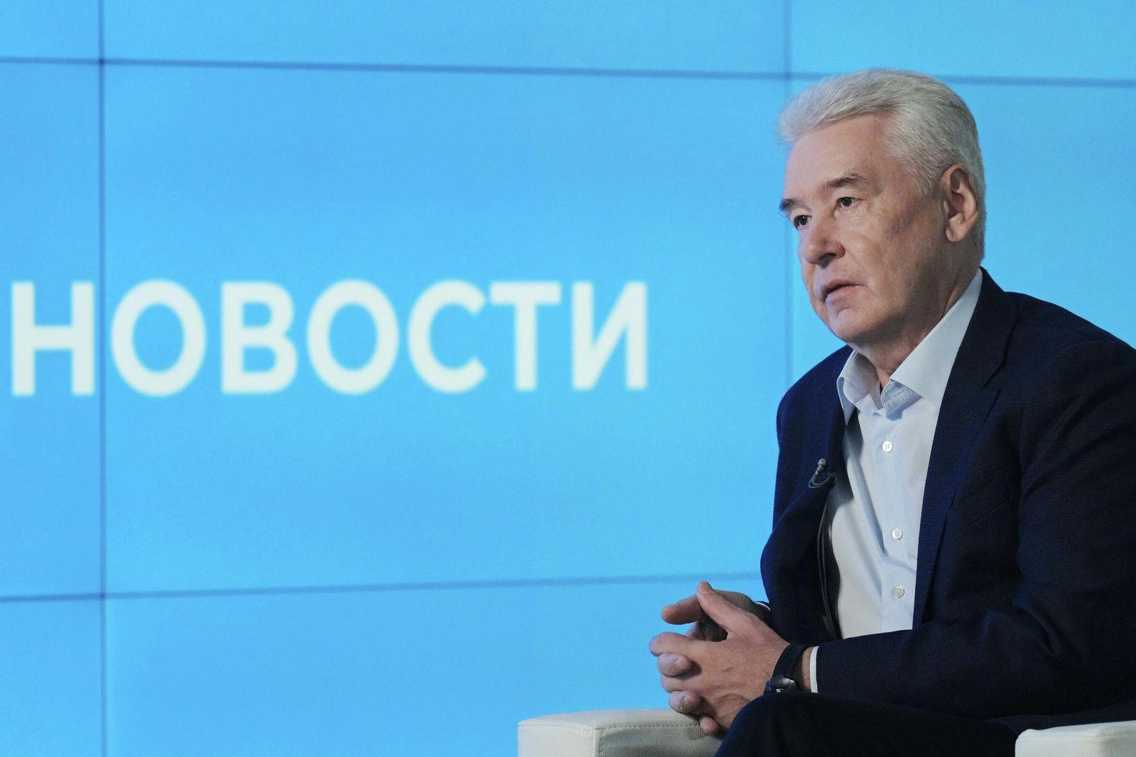 Мэр Москвы заявил, что призывы мобилизовать экономику на войну исходят от людей, не разбирающихся в предмете; без мирной экономики страна не сможет добиться успеха на фронте.