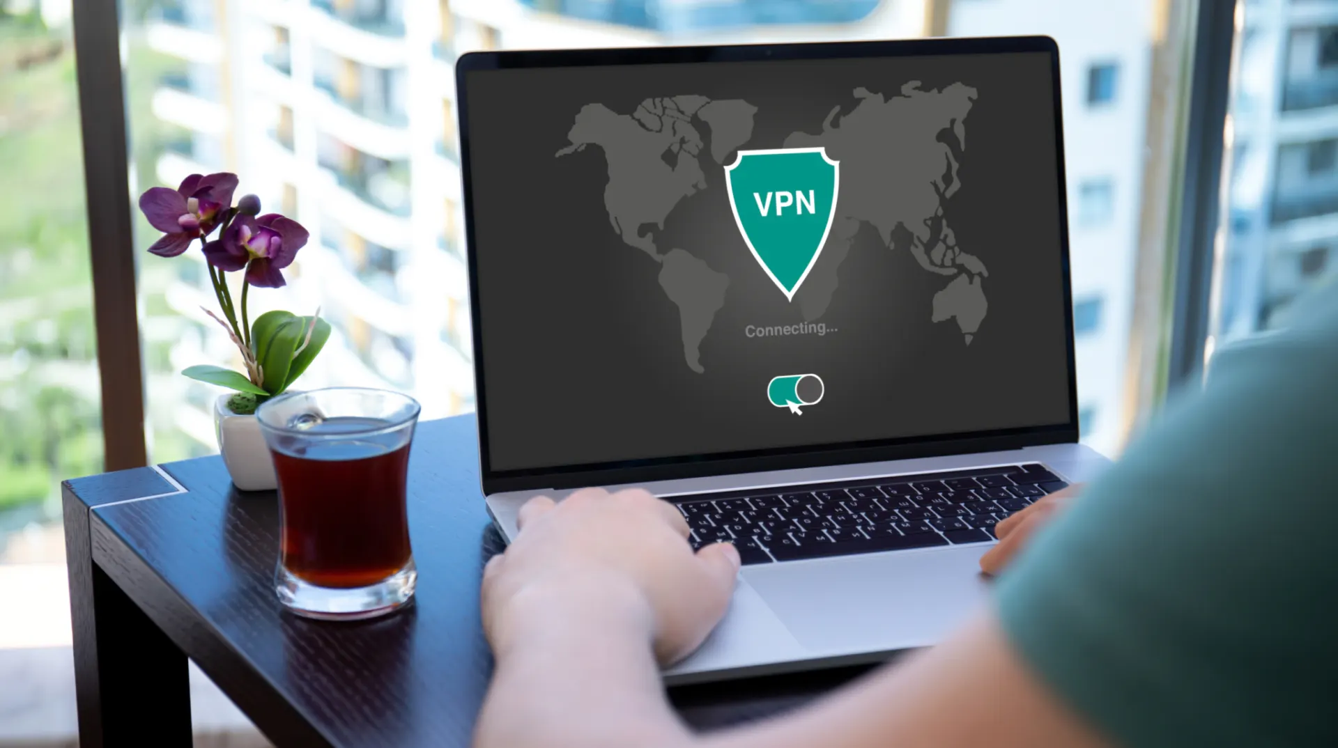 Десятки VPN‑сервисов сообщили о блокировках и замене серверов в ходе новых ограничений; ситуация остаётся напряжённой.