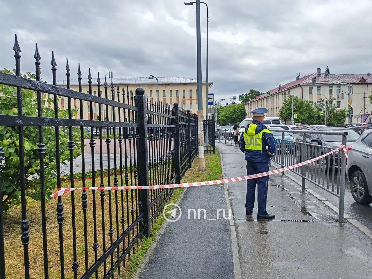 Ночью над регионом были сбиты несколько дронов. В Нижнем Новгороде у здания областного суда зафиксированы повреждения, пострадавших нет.