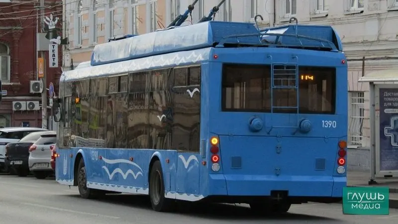 Саратов получит 26 больших автобусов, Балашов — 16 малых; отдельно подана заявка на 11 транспортных средств, в том числе троллейбус для Энгельса.