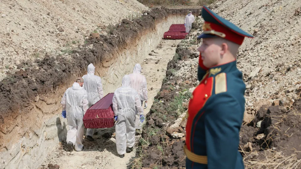 Анализ поимённых списков, реестра наследственных дел и судебной статистики даёт минимальную документально обоснованную оценку в 352 тысячи погибших; в расчёт впервые включены сотни тысяч людей, признанных погибшими через суд.