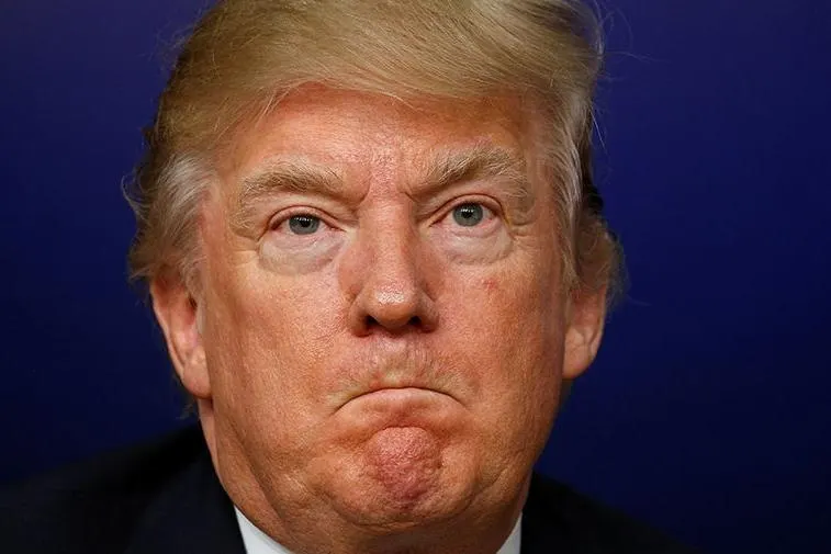 Президент США Дональд Трамп отверг ответ Тегерана на американскую мирную инициативу. Иран предъявил ряд условий и предложил частичные уступки, в том числе передачу части обогащённого урана третьей стране; после отказа Трампа цены на нефть выросли.