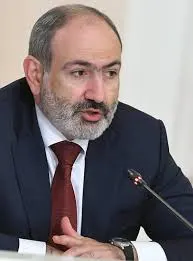 Премьер-министр Армении заявил о мерах поддержки производителей, столкнувшихся с препятствиями при экспорте в РФ: компенсациях убытков, помощи в повышении качества и поиске альтернативных рынков сбыта.