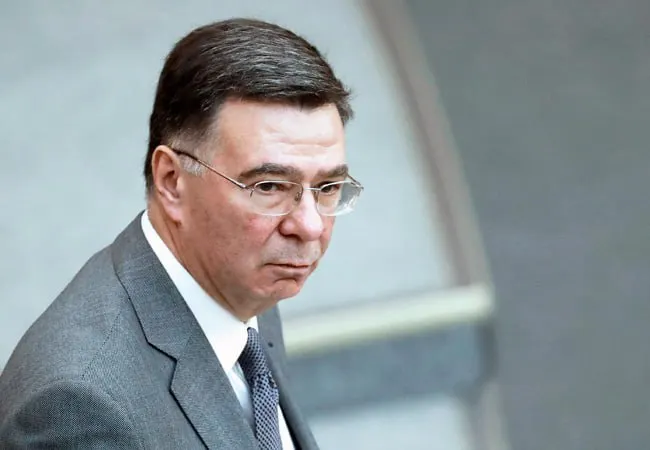Заместитель министра иностранных дел Александр Панкин на Петербургском международном экономическом форуме заявил, что экономика России показала устойчивость и что термин «бензоколонка» не отражает реальность.