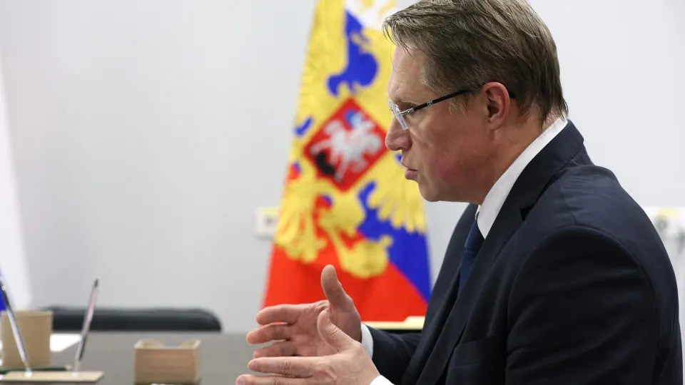 Глава Минздрава сообщил, что большинство ординаторов поступили по целевым контрактам и будут подготовлены для конкретных медучреждений. Приём на медицинские программы вырос, а для выпускников введена обязательная отработка.