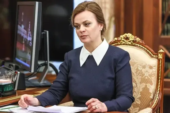 Президент подписал указ о назначении Анны Цивилевой в президиум Совета по стратегическому развитию. Ранее Цивилева фигурировала в расследованиях как родственница главы государства; фонд «Защитники Отечества» получил расширенные полномочия по поддержке ветеранов.