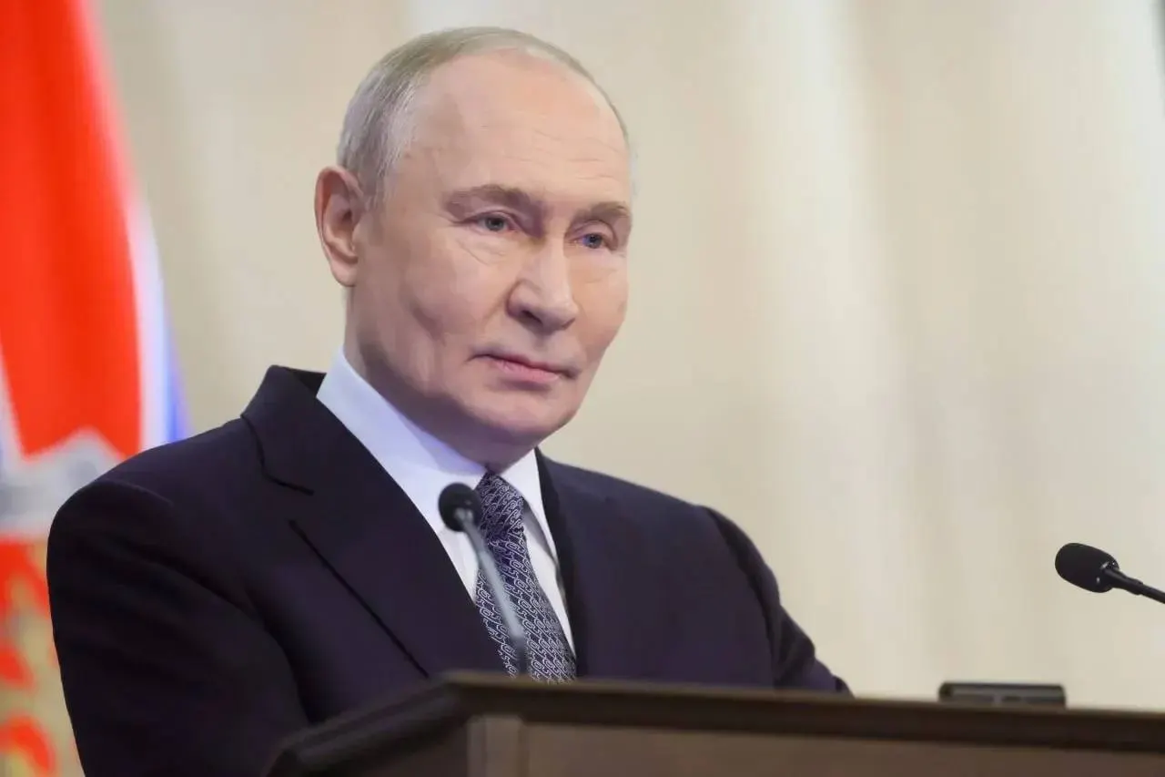 Президент отметил умелые и решительные действия десантников в ходе специальной военной операции и выразил уверенность в их вкладе в обороноспособность и безопасность страны.