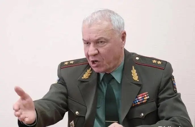 Депутат заявил, что граждане, покидающие страну на фоне слухов о новой мобилизации, не востребованы, и обсуждается рост эмиграции на фоне призывной кампании. Утверждается, что мобилизация не планируется и военкоматы выполняют план по набору по контракту.