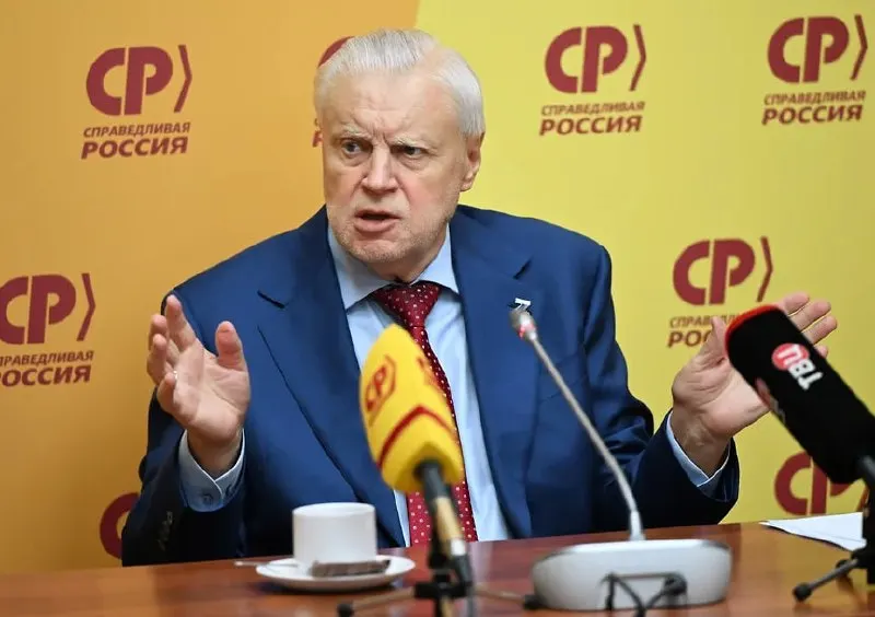 Лидер партии заявил, что часть избирателей утратила веру в возможность повлиять на власть в сложившихся условиях, а причины снижения рейтинга — связанные с объективными трудностями, включая последствия СВО.