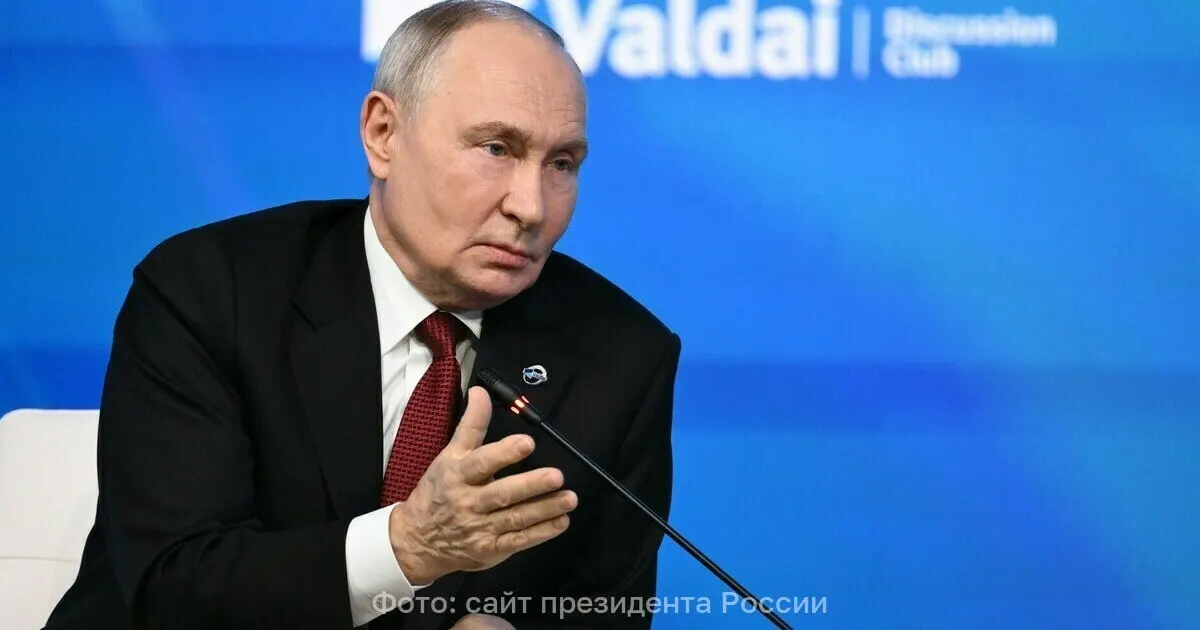 Президент сообщил, что граждане выстроились у участков ради голосования, несмотря на угрозы, и подчеркнул высокий уровень явки.